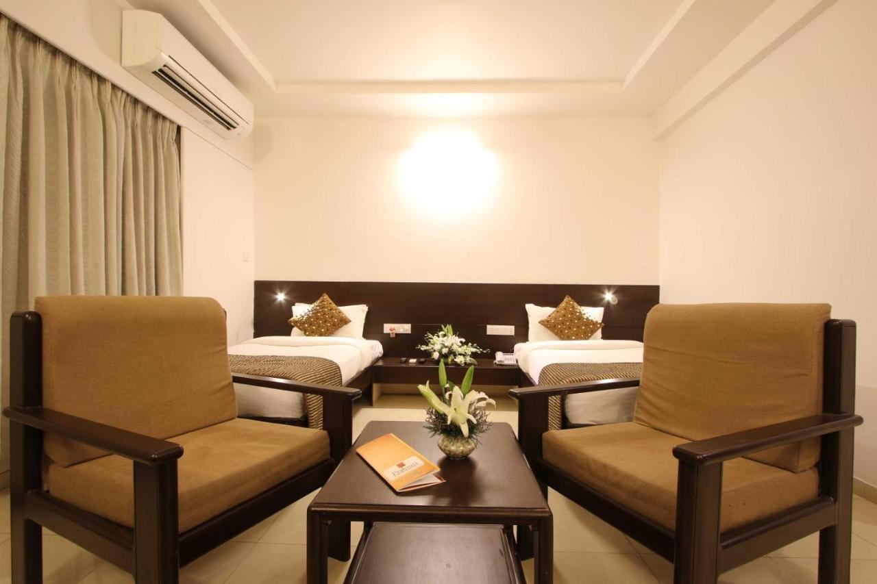 Prakruti Resort Vadodara Zewnętrze zdjęcie