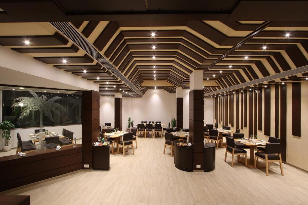 Prakruti Resort Vadodara Zewnętrze zdjęcie