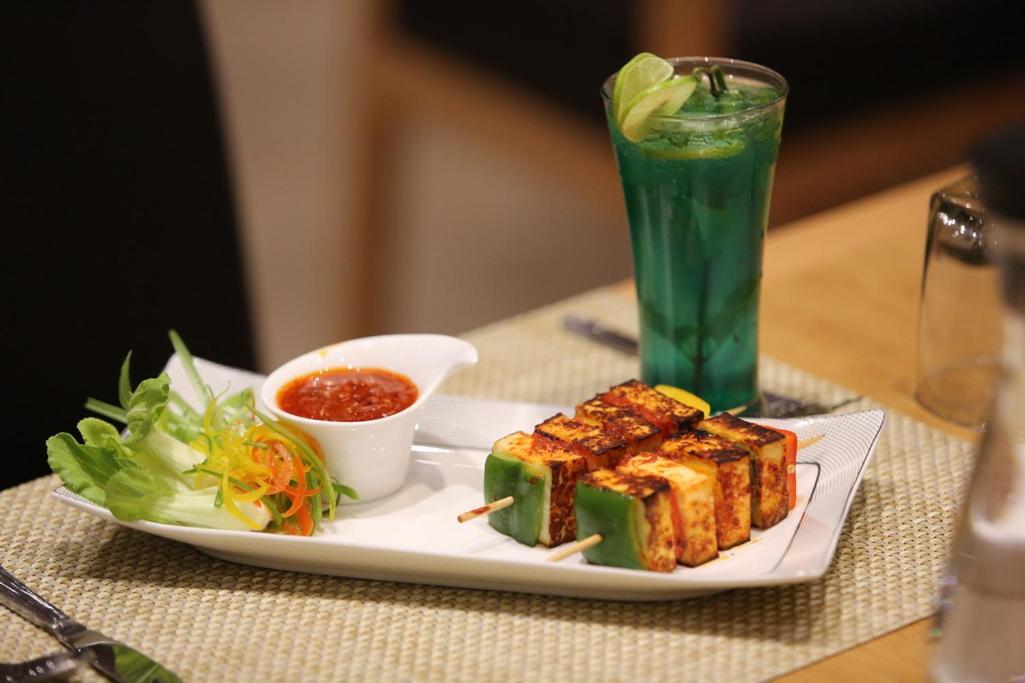 Prakruti Resort Vadodara Zewnętrze zdjęcie